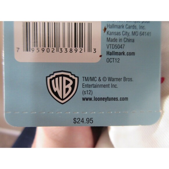 Hallmark/WB PePe Le Pew Plush with Talking 12" "Kiss Zee Chef" NWT - Picture 6 of 8